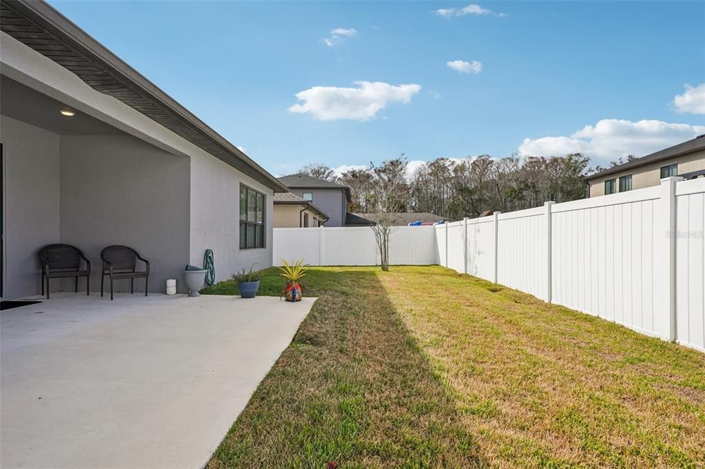 For Sale: $412,900 (4 beds, 3 baths, 2052 Square Feet)