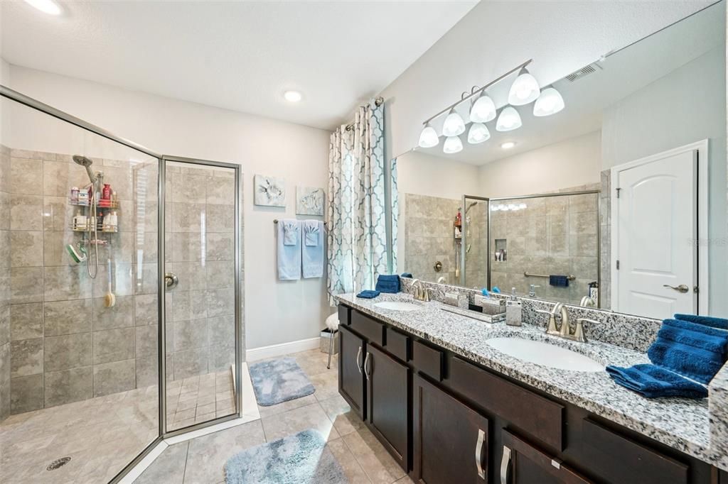 For Sale: $412,900 (4 beds, 3 baths, 2052 Square Feet)
