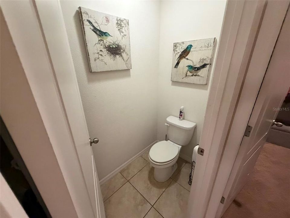 For Sale: $395,000 (4 beds, 2 baths, 1828 Square Feet)