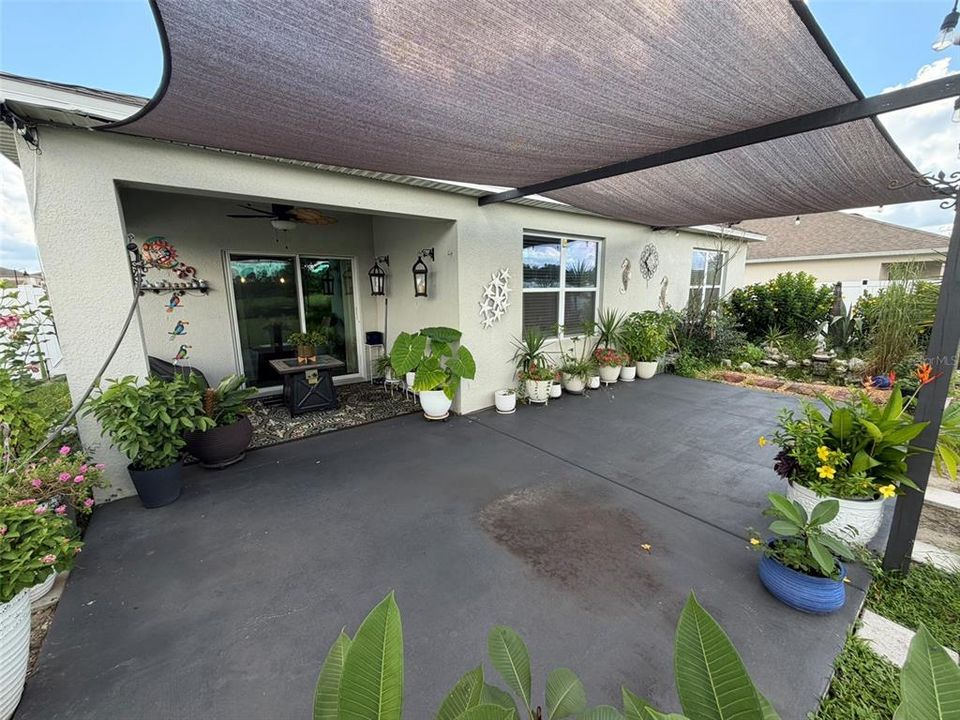 For Sale: $395,000 (4 beds, 2 baths, 1828 Square Feet)
