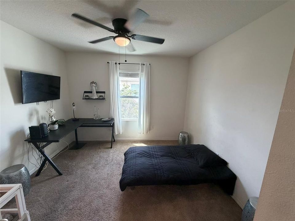 For Sale: $395,000 (4 beds, 2 baths, 1828 Square Feet)