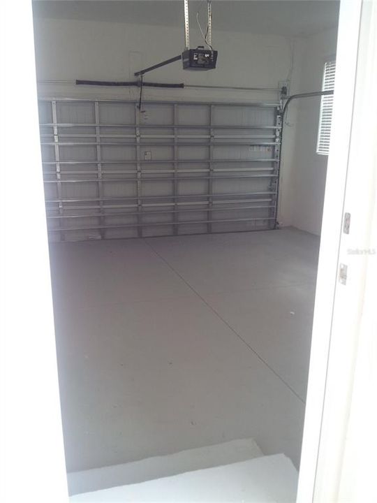 For Rent: $2,650 (3 beds, 2 baths, 1748 Square Feet)