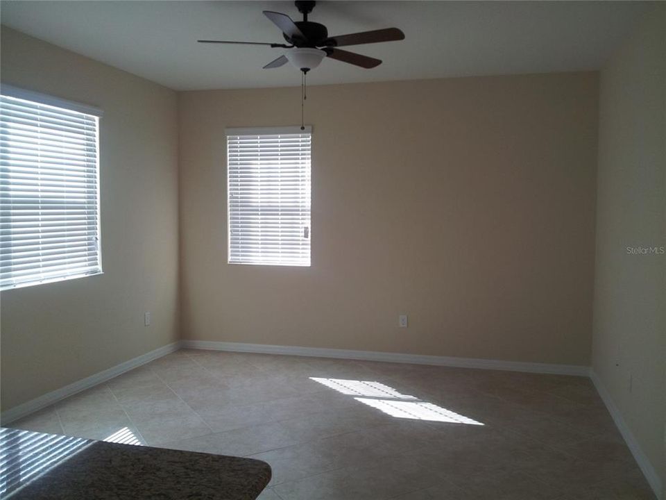 For Rent: $2,650 (3 beds, 2 baths, 1748 Square Feet)