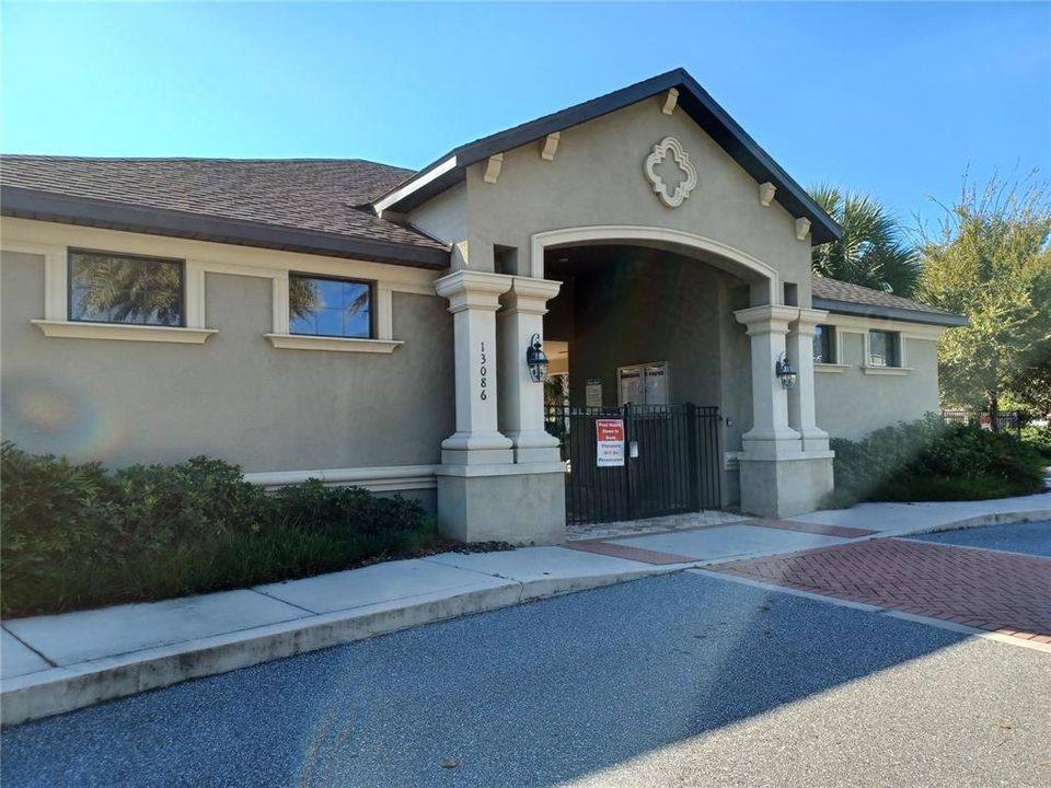 For Rent: $2,650 (3 beds, 2 baths, 1748 Square Feet)