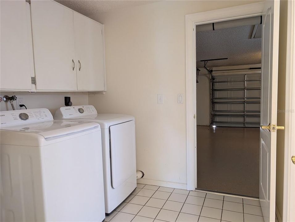 For Sale: $375,000 (2 beds, 2 baths, 1794 Square Feet)