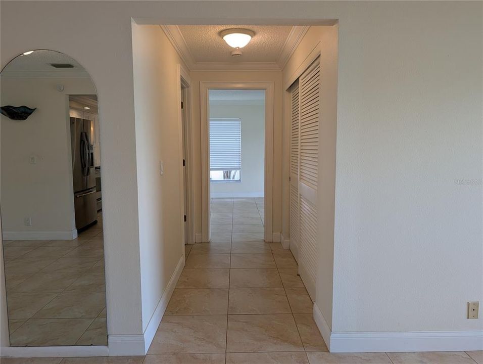 For Sale: $375,000 (2 beds, 2 baths, 1794 Square Feet)