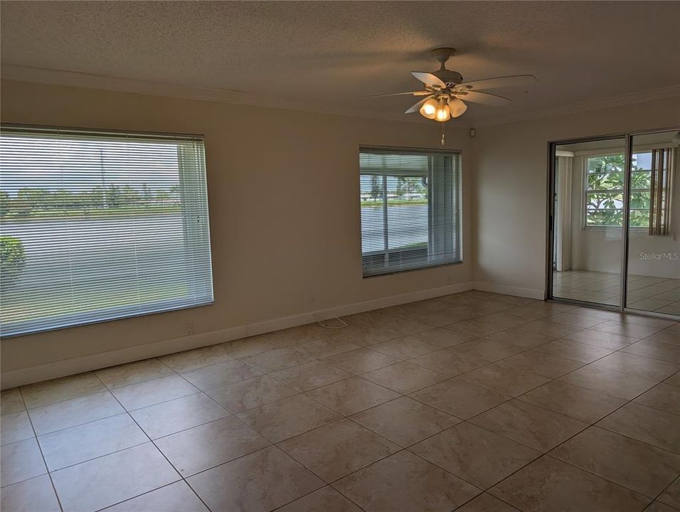 For Sale: $375,000 (2 beds, 2 baths, 1794 Square Feet)