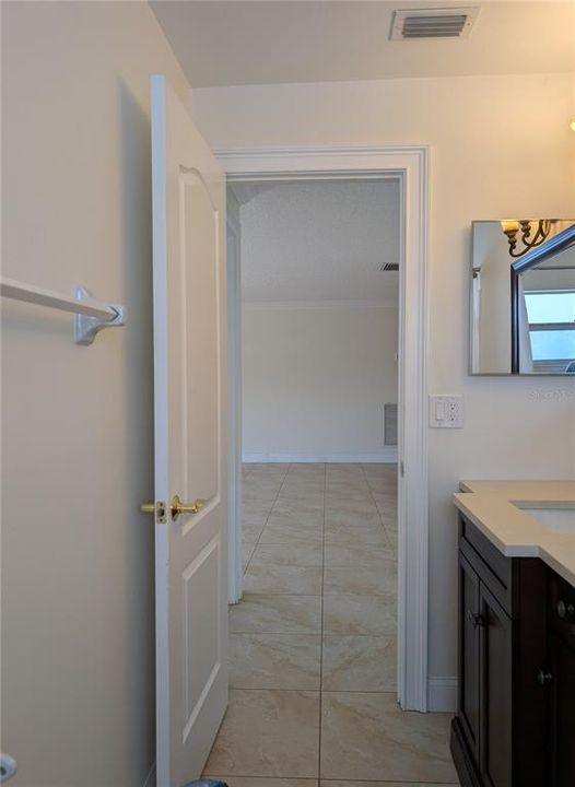 For Sale: $375,000 (2 beds, 2 baths, 1794 Square Feet)