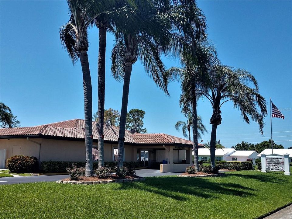 For Sale: $375,000 (2 beds, 2 baths, 1794 Square Feet)
