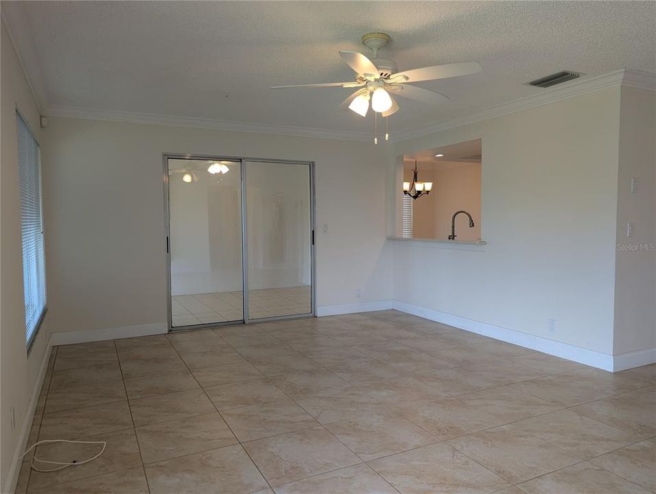 For Sale: $375,000 (2 beds, 2 baths, 1794 Square Feet)