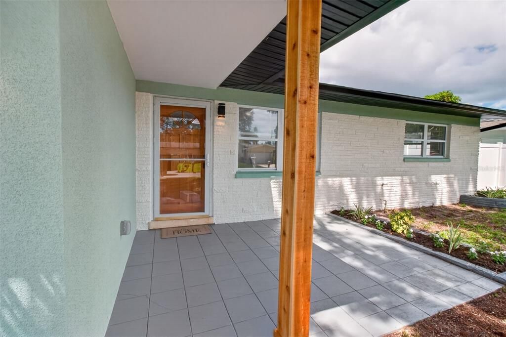 На продажу: $389,900 (3 спален, 2 ванн, 1157 Квадратных фут)