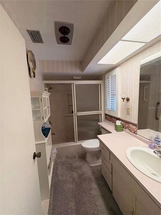 For Sale: $499,000 (3 beds, 3 baths, 2367 Square Feet)