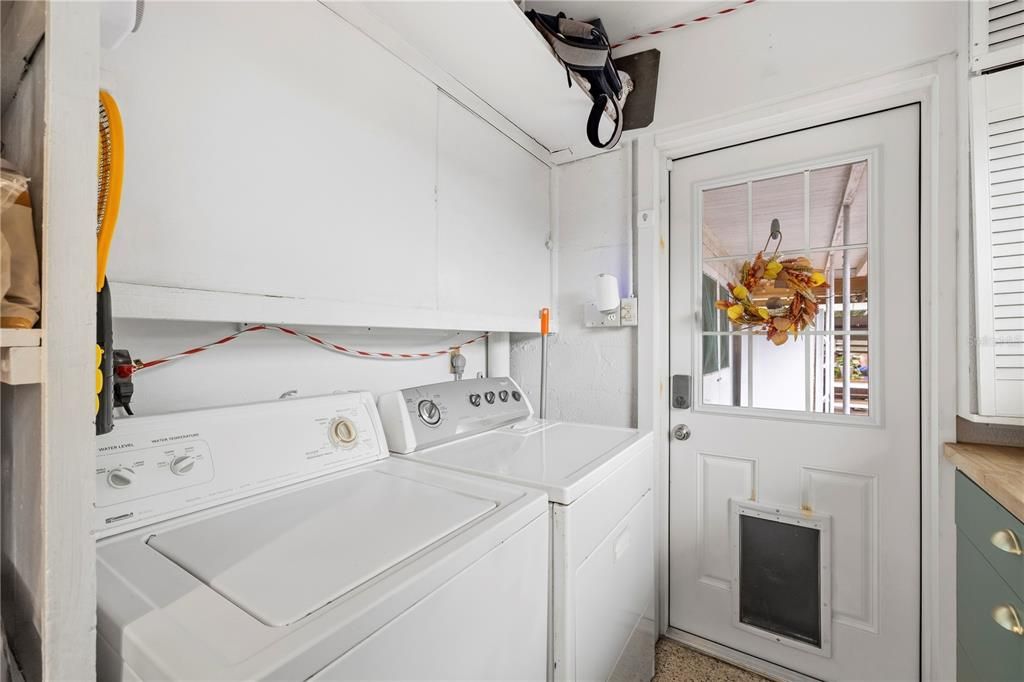 На продажу: $365,000 (3 спален, 2 ванн, 1476 Квадратных фут)