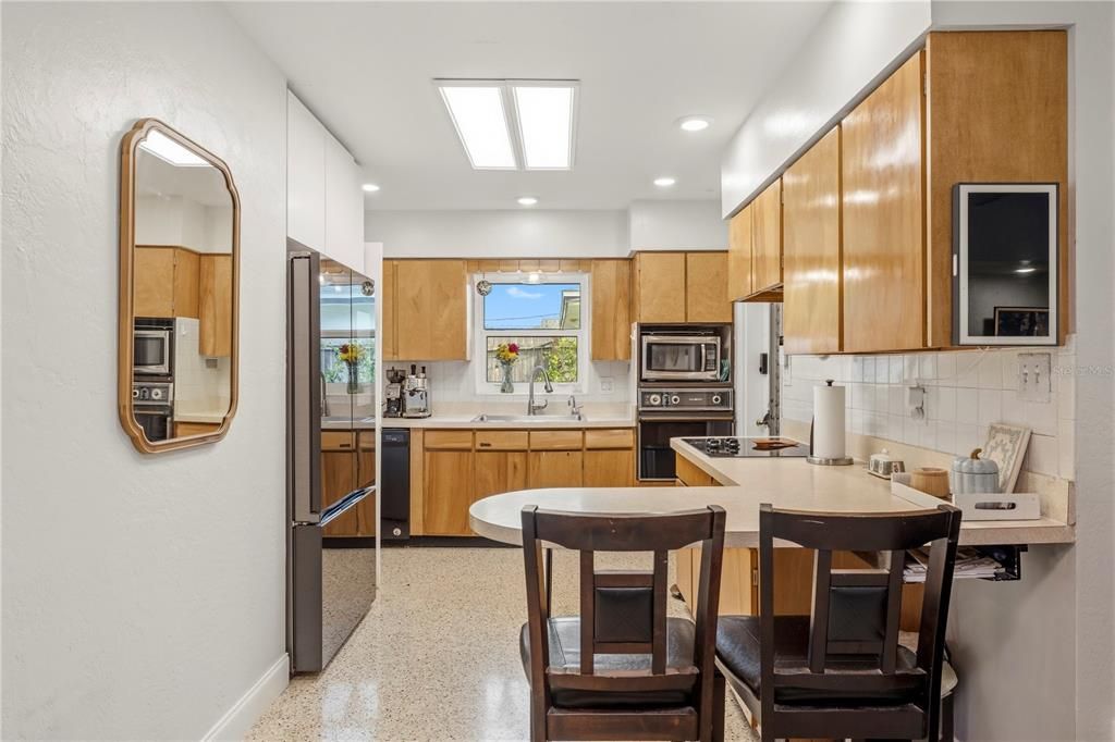 На продажу: $365,000 (3 спален, 2 ванн, 1476 Квадратных фут)