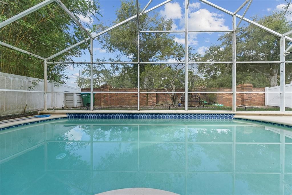En Venta: $550,000 (3 camas, 2 baños, 1735 Pies cuadrados)