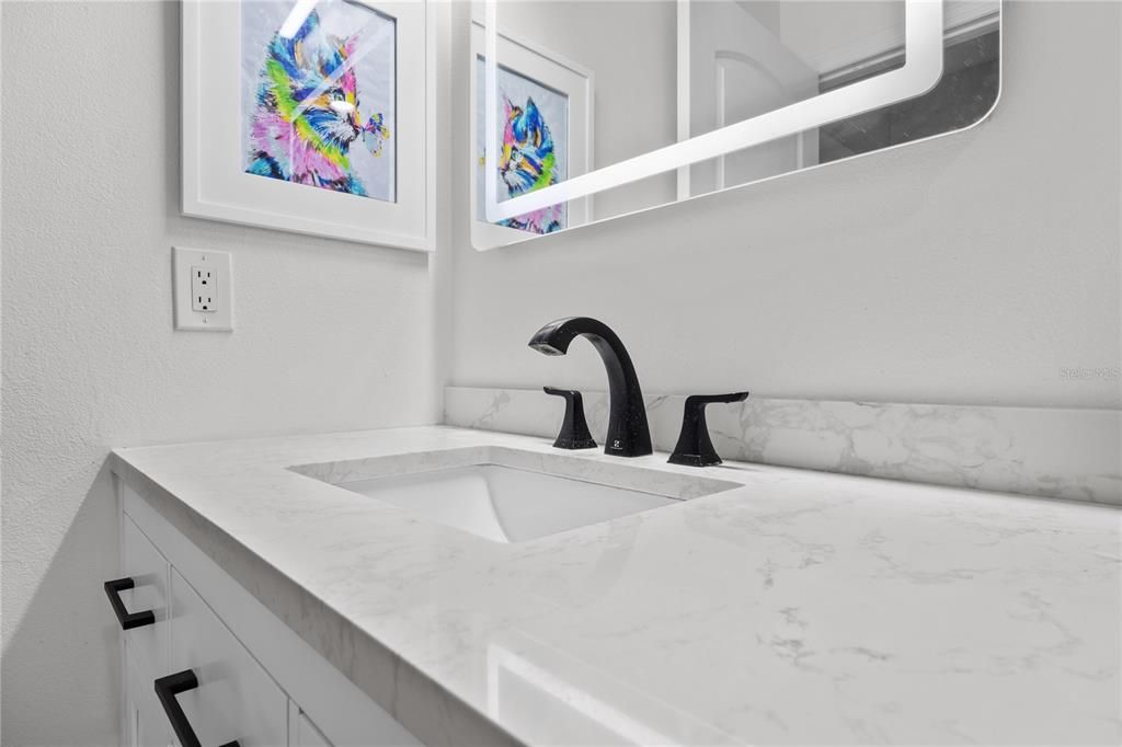 En Venta: $550,000 (3 camas, 2 baños, 1735 Pies cuadrados)