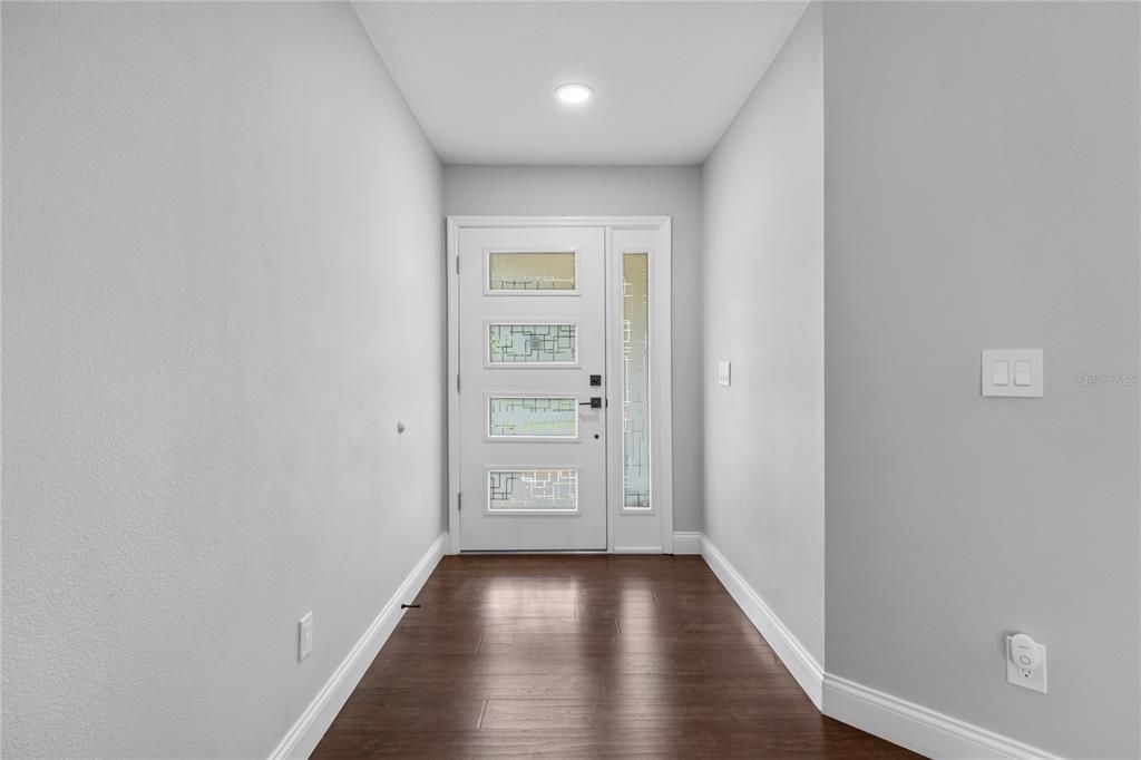 En Venta: $550,000 (3 camas, 2 baños, 1735 Pies cuadrados)