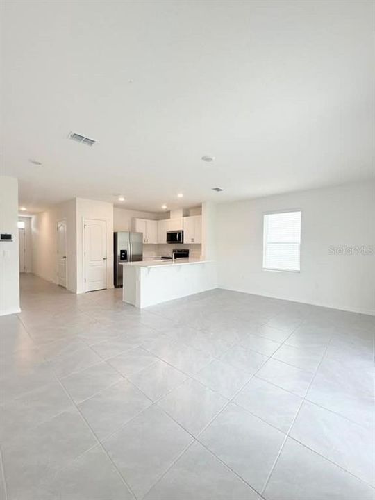 En Renta: $1,950 (3 camas, 2 baños, 1463 Pies cuadrados)