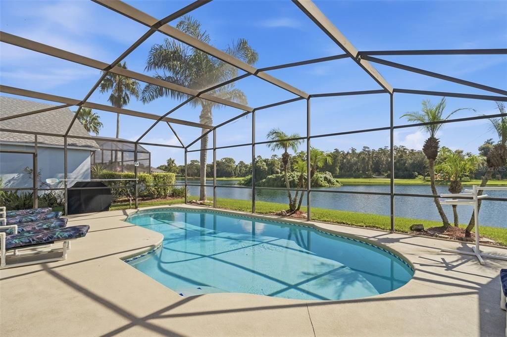 En Venta: $595,000 (6 camas, 3 baños, 2502 Pies cuadrados)