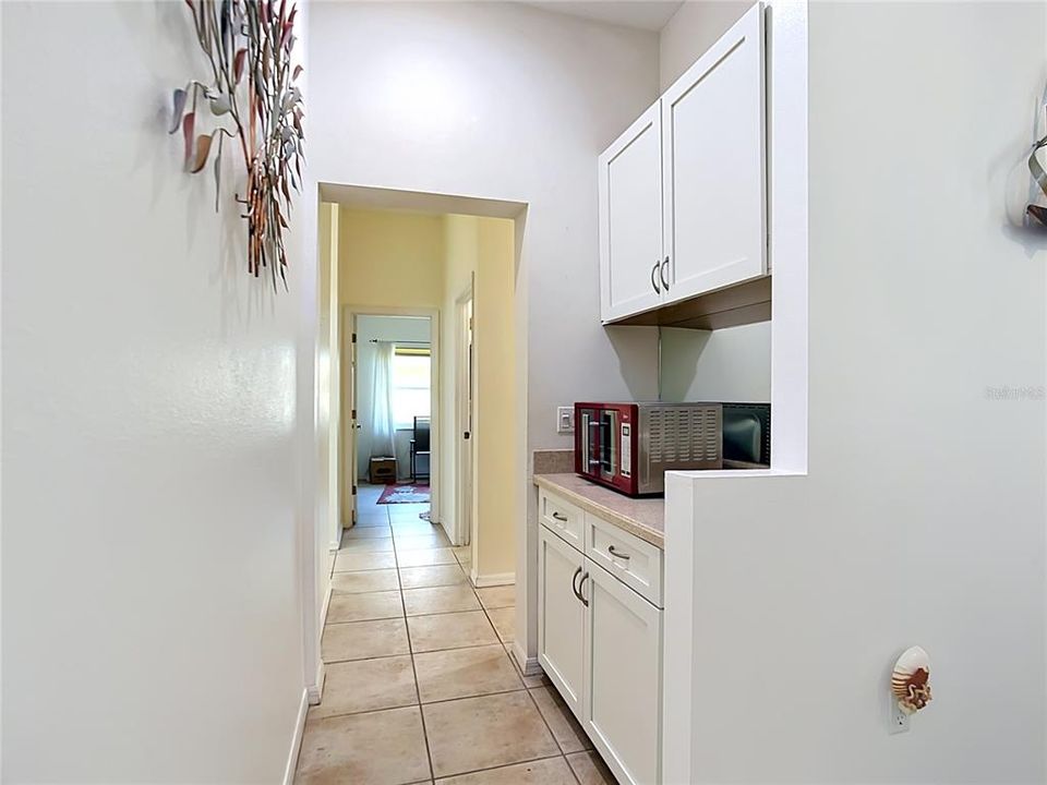 En Venta: $495,000 (4 camas, 2 baños, 2308 Pies cuadrados)
