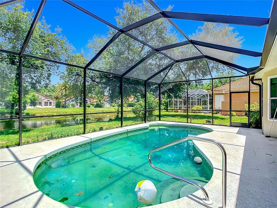 En Venta: $495,000 (4 camas, 2 baños, 2308 Pies cuadrados)
