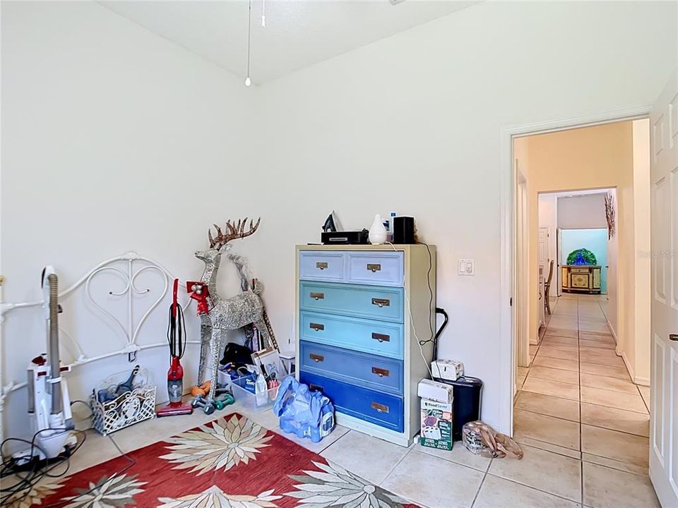 En Venta: $495,000 (4 camas, 2 baños, 2308 Pies cuadrados)