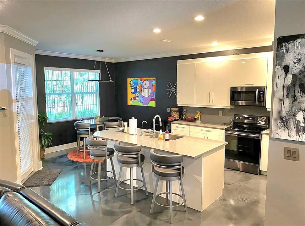 For Sale: $625,000 (3 beds, 2 baths, 2301 Square Feet)