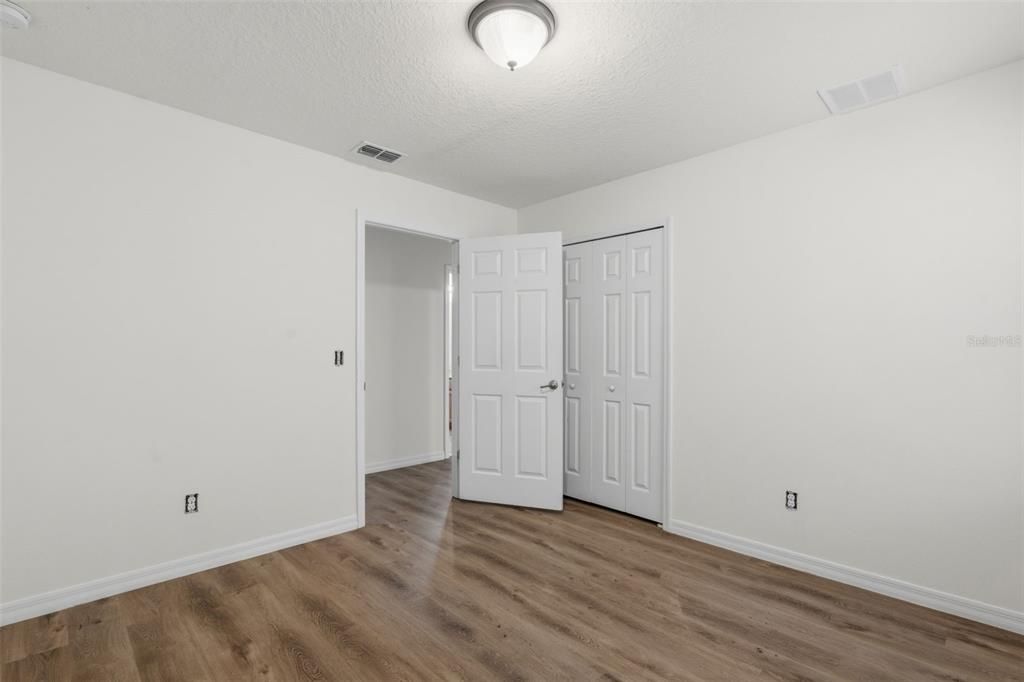 For Rent: $3,300 (3 beds, 2 baths, 1977 Square Feet)