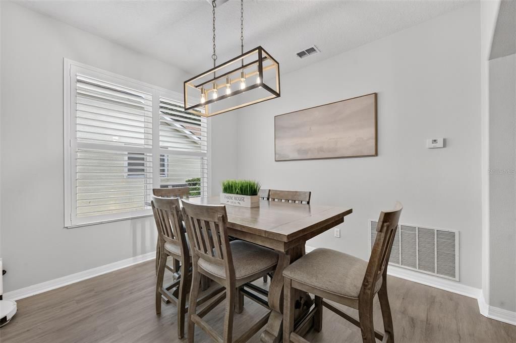En Venta: $444,999 (3 camas, 2 baños, 1838 Pies cuadrados)
