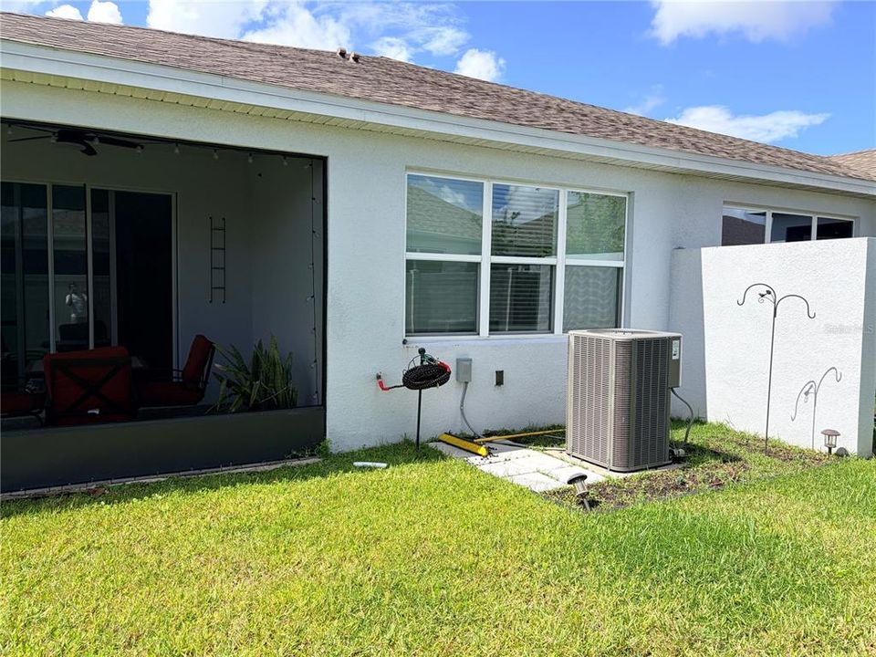 En Venta: $308,000 (2 camas, 2 baños, 1559 Pies cuadrados)