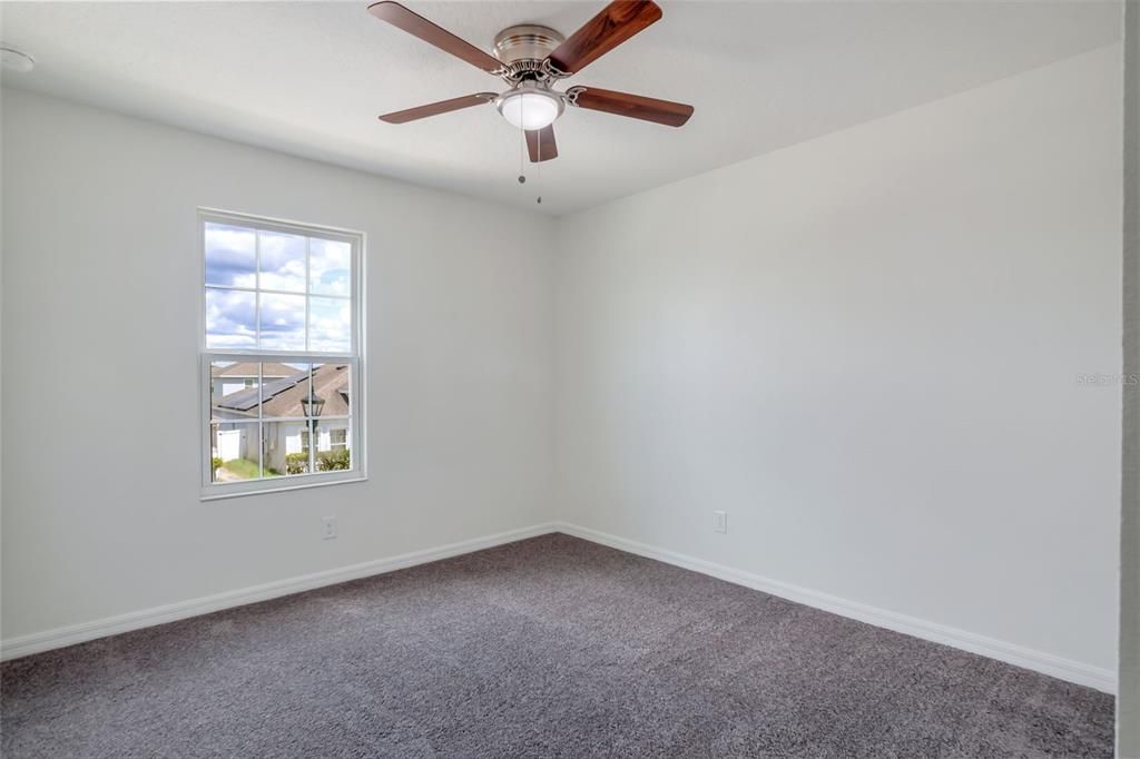 For Sale: $374,900 (5 beds, 3 baths, 2607 Square Feet)