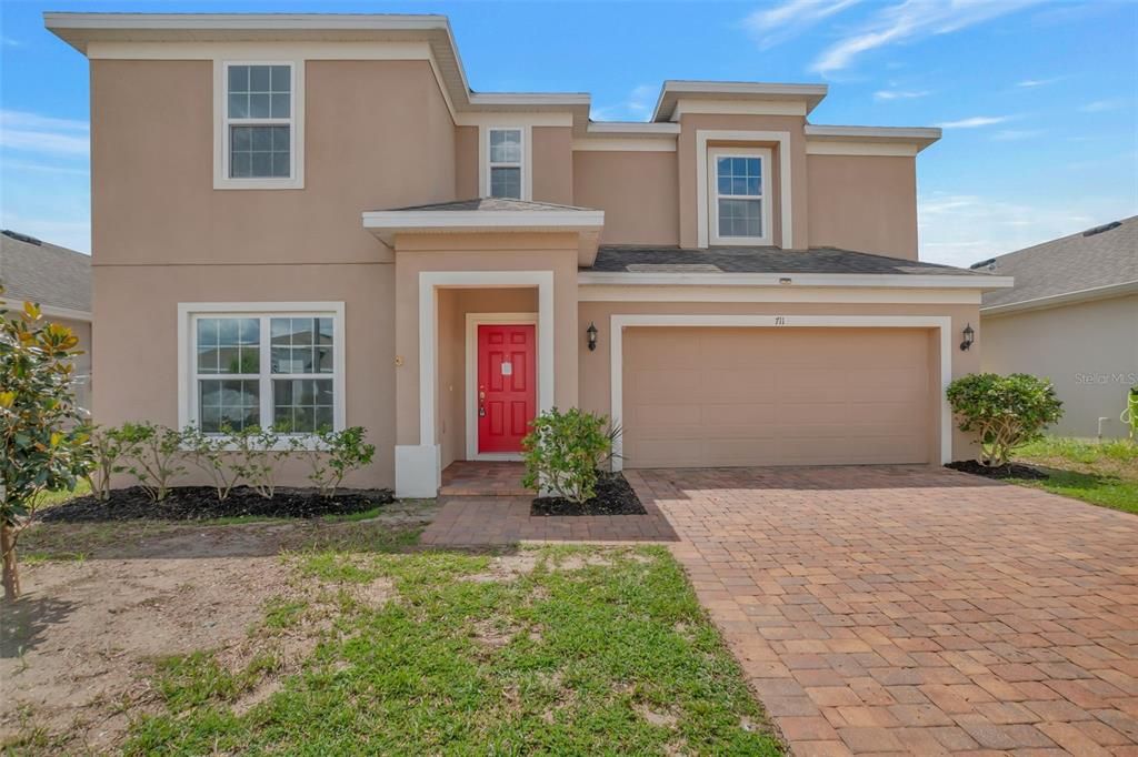 For Sale: $374,900 (5 beds, 3 baths, 2607 Square Feet)