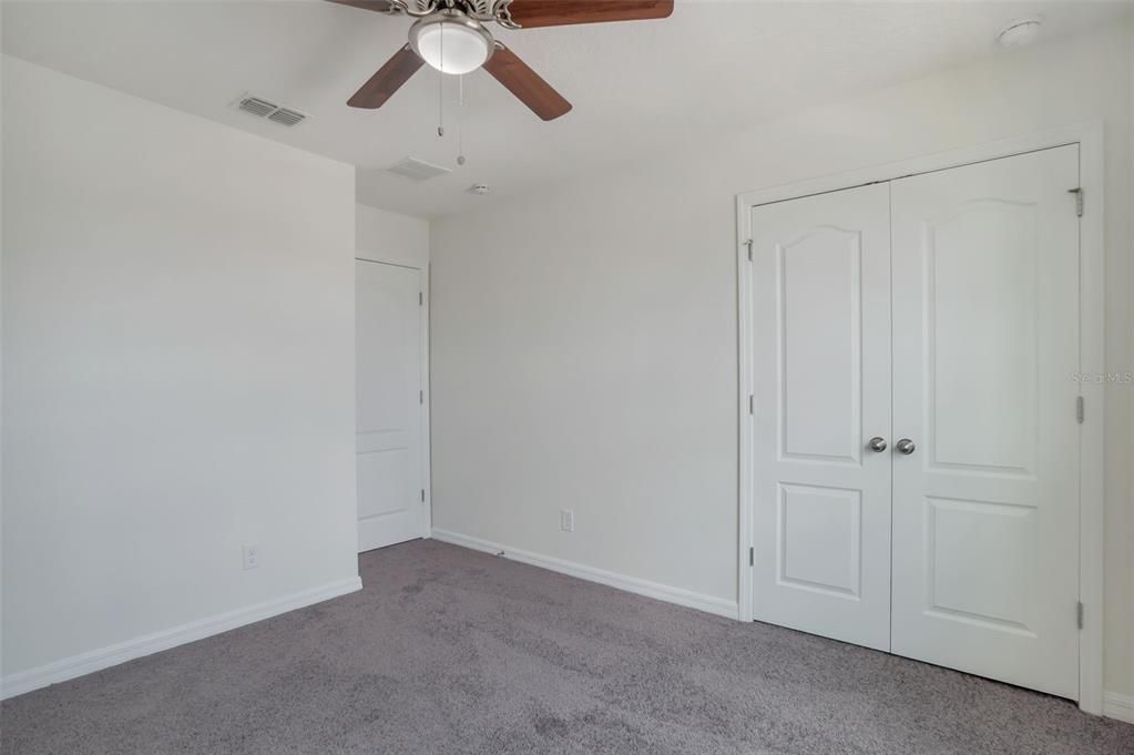 For Sale: $374,900 (5 beds, 3 baths, 2607 Square Feet)