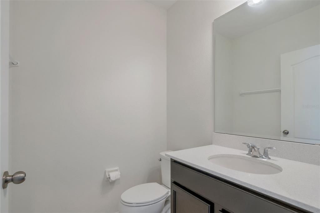 For Sale: $374,900 (5 beds, 3 baths, 2607 Square Feet)