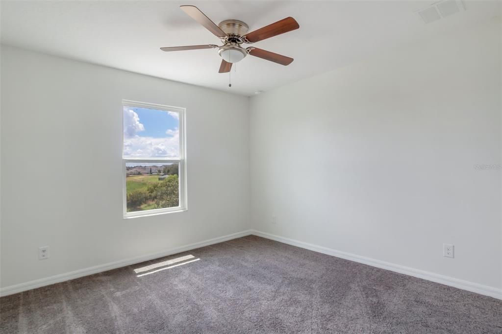 For Sale: $374,900 (5 beds, 3 baths, 2607 Square Feet)