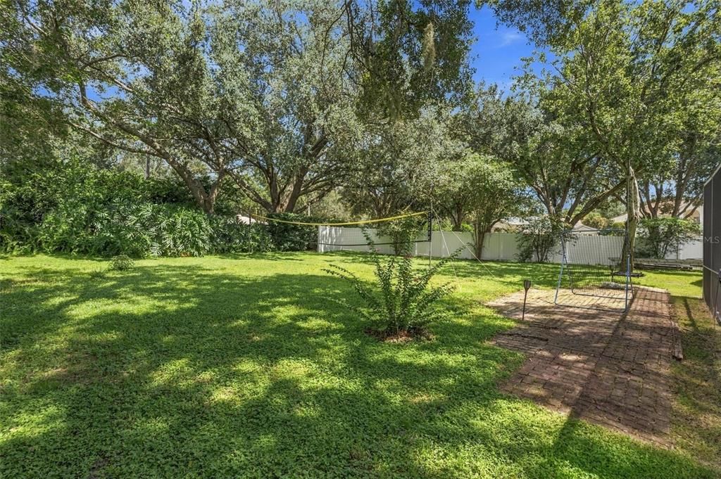 For Sale: $650,000 (4 beds, 3 baths, 2505 Square Feet)