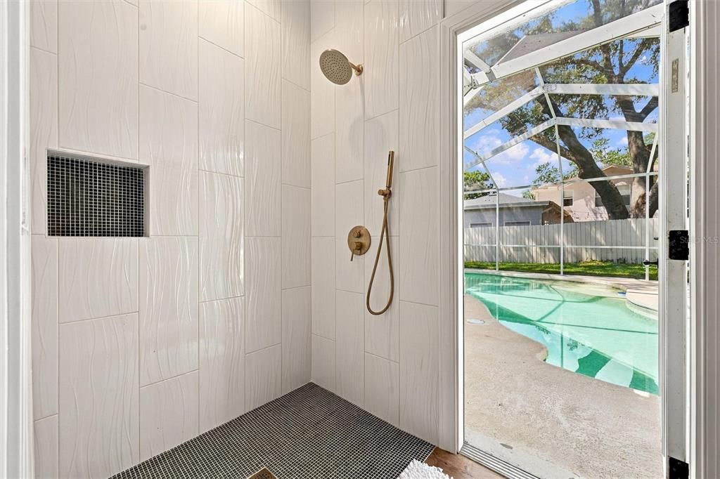 For Sale: $650,000 (4 beds, 3 baths, 2505 Square Feet)