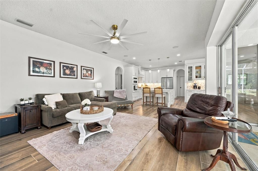 For Sale: $650,000 (4 beds, 3 baths, 2505 Square Feet)
