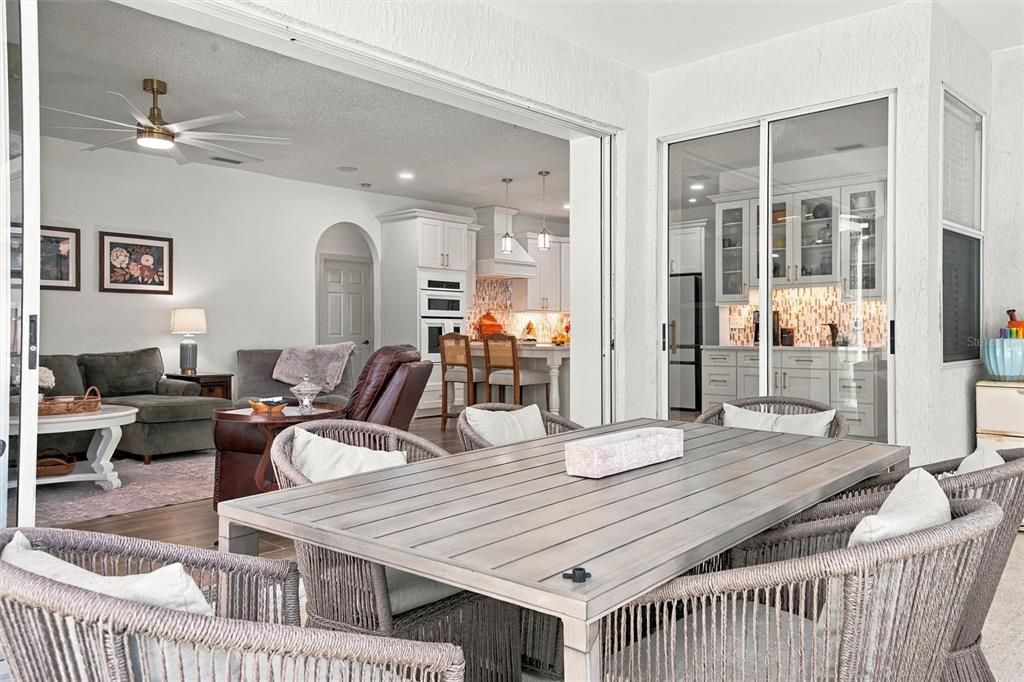 For Sale: $650,000 (4 beds, 3 baths, 2505 Square Feet)
