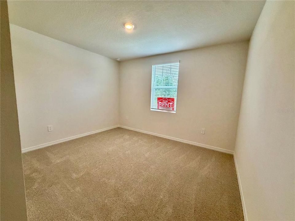 For Rent: $2,300 (4 beds, 3 baths, 1988 Square Feet)