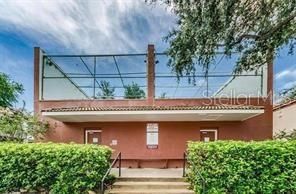 For Sale: $119,000 (1 beds, 1 baths, 729 Square Feet)