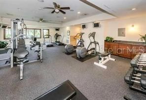 For Sale: $119,000 (1 beds, 1 baths, 729 Square Feet)