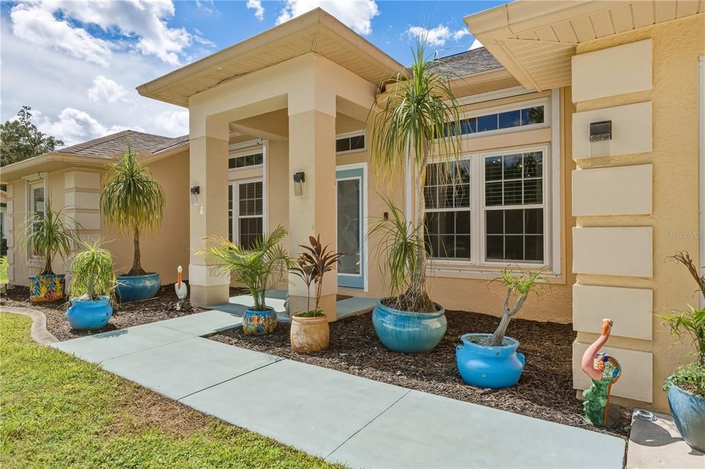 En Venta: $429,000 (4 camas, 2 baños, 2219 Pies cuadrados)