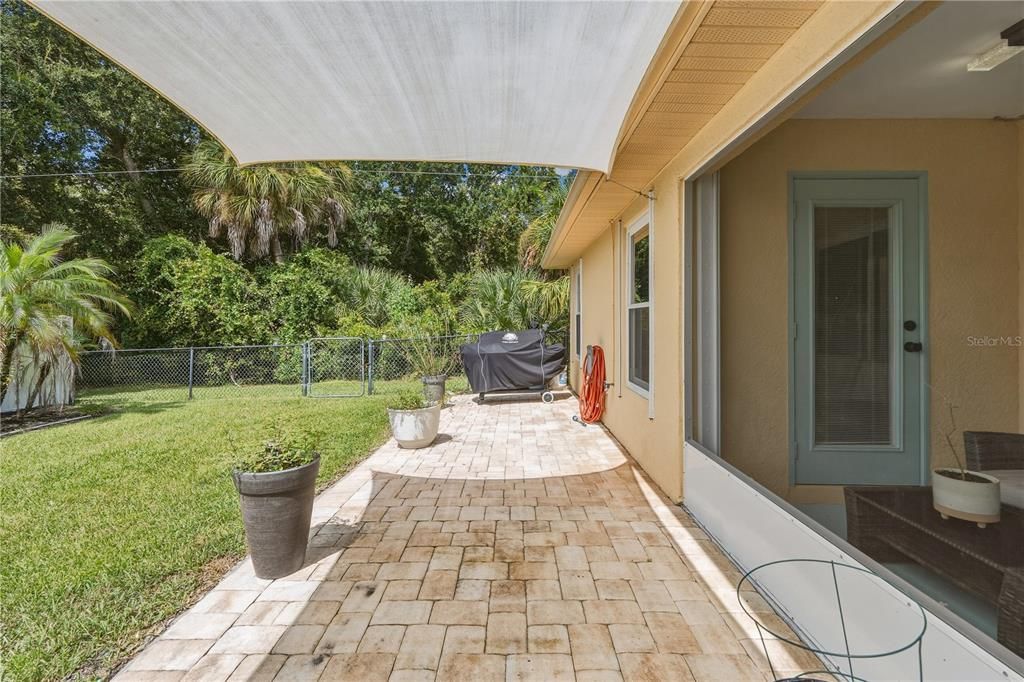 En Venta: $429,000 (4 camas, 2 baños, 2219 Pies cuadrados)