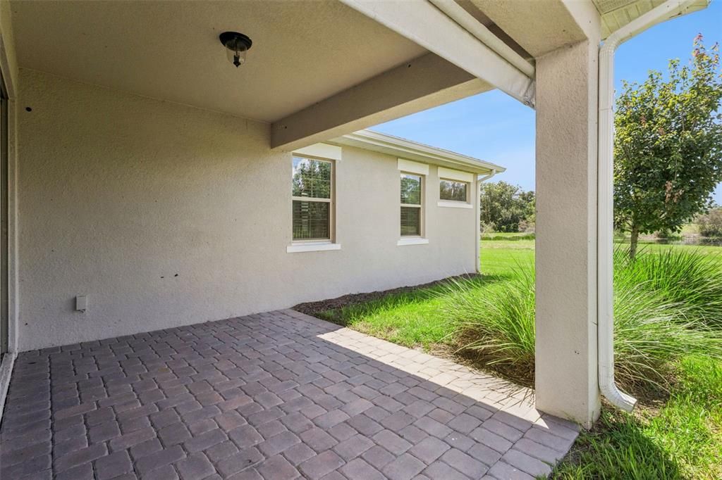For Sale: $362,500 (3 beds, 2 baths, 1580 Square Feet)