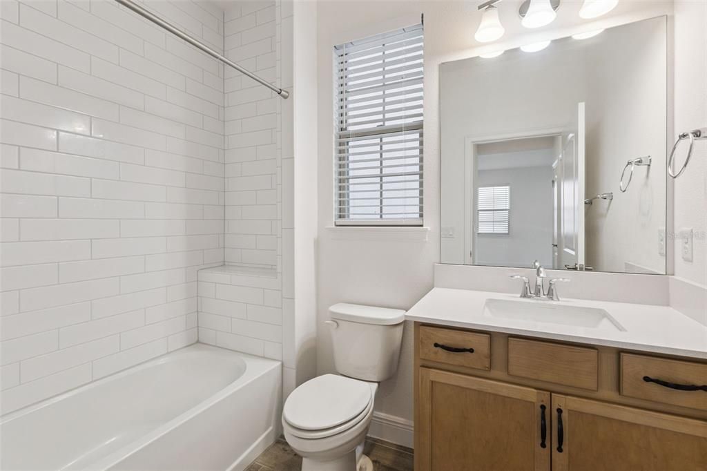 For Sale: $362,500 (3 beds, 2 baths, 1580 Square Feet)