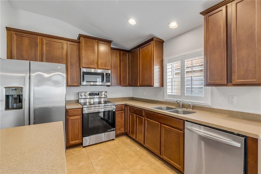 En Venta: $439,900 (4 camas, 2 baños, 2202 Pies cuadrados)