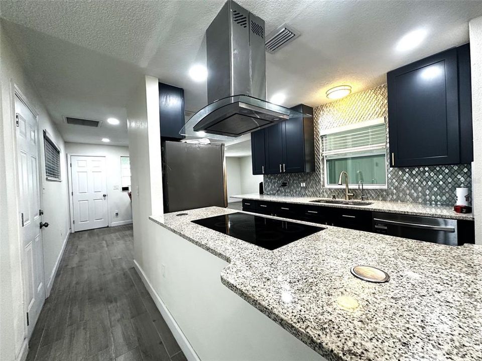 For Sale: $524,900 (4 beds, 2 baths, 1783 Square Feet)