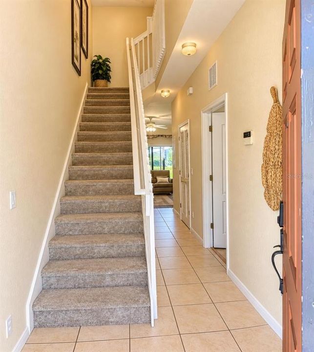 For Sale: $269,900 (4 beds, 2 baths, 1400 Square Feet)