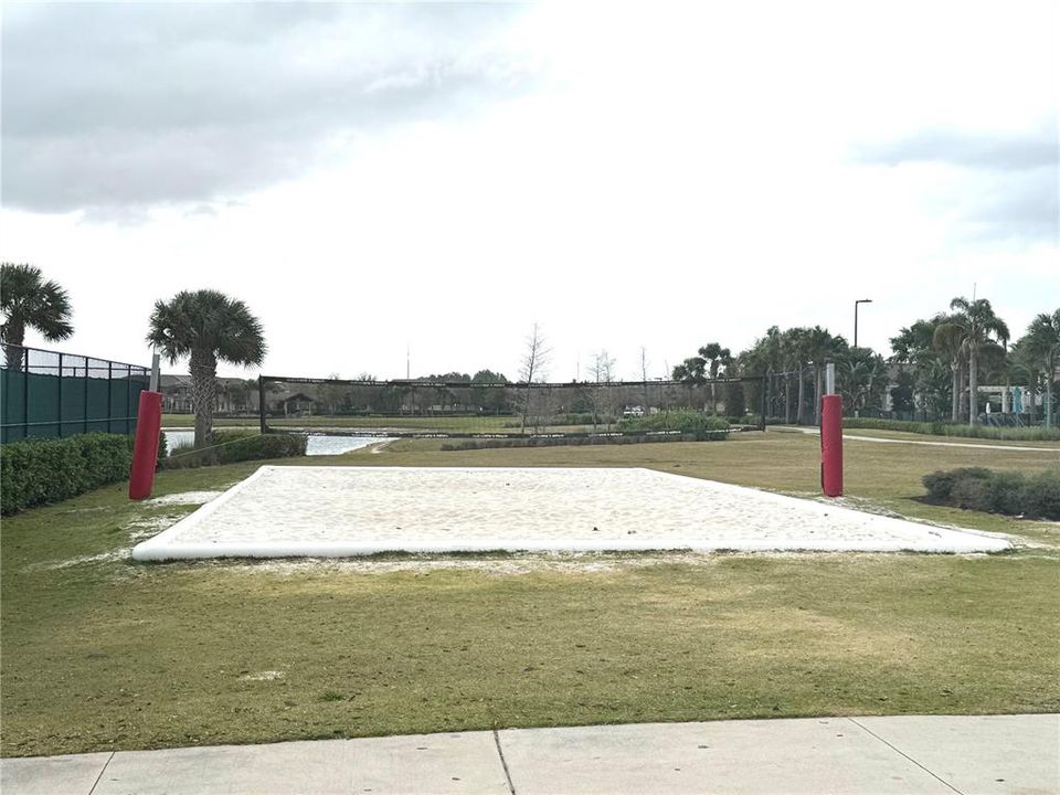 For Rent: $3,200 (4 beds, 3 baths, 2477 Square Feet)
